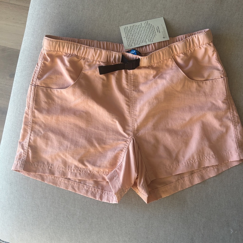 Kavu Elle Shorts in Cherry Blossom Pink with Built in belt, NWT